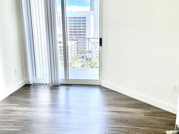 3rd image of 255 Evernia St #141