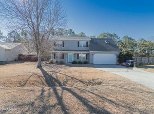 109 Spain Dr, Hubert, NC 28539