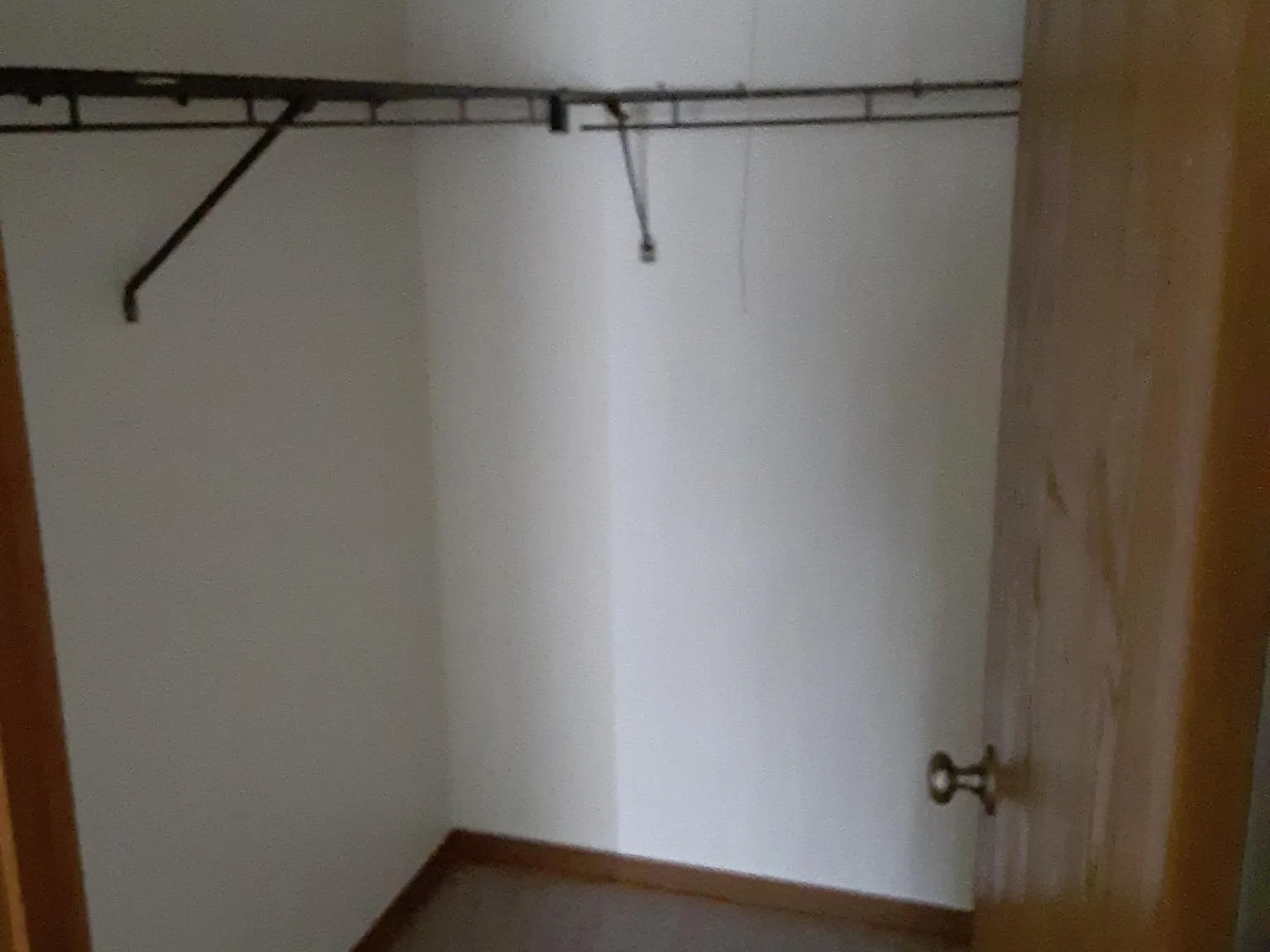2 bed, 800 sqft, $1,075 — Photo 4