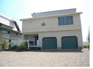 48 Beach Dr, Little Egg Harbor, NJ 08087