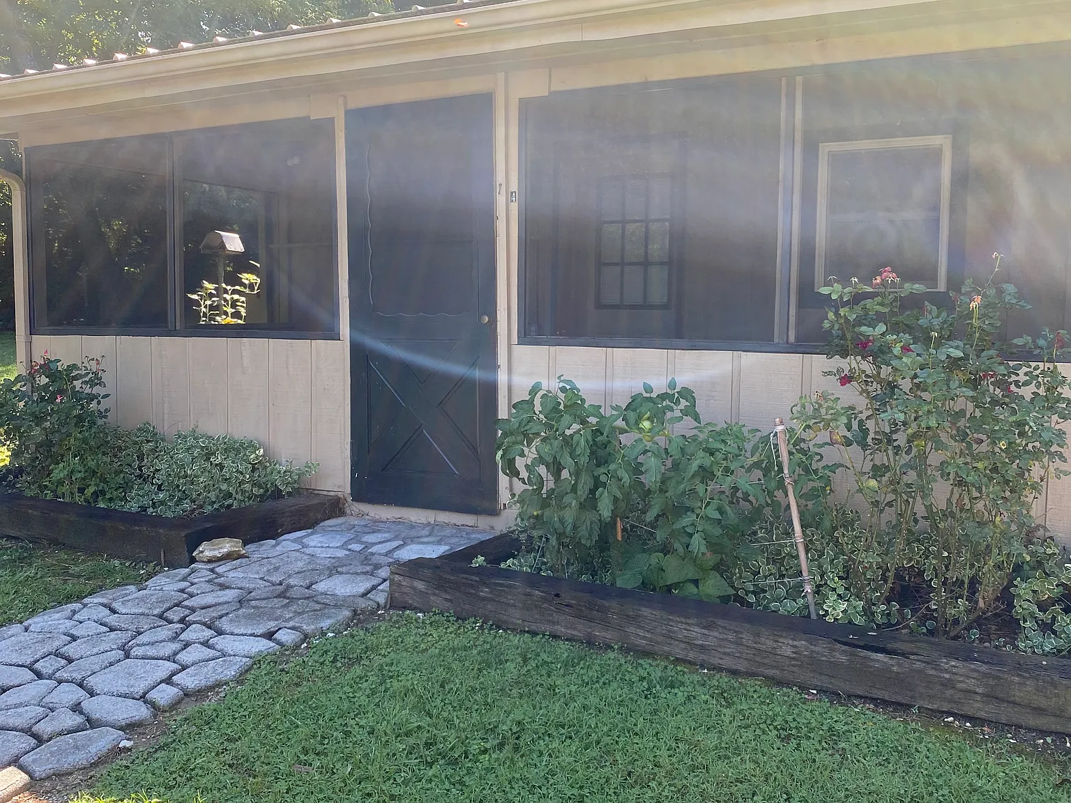 707 Carolina Ave — Photo 2