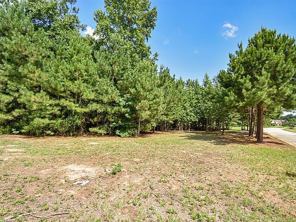 3rd image of 10897 Deer Creek Dr
