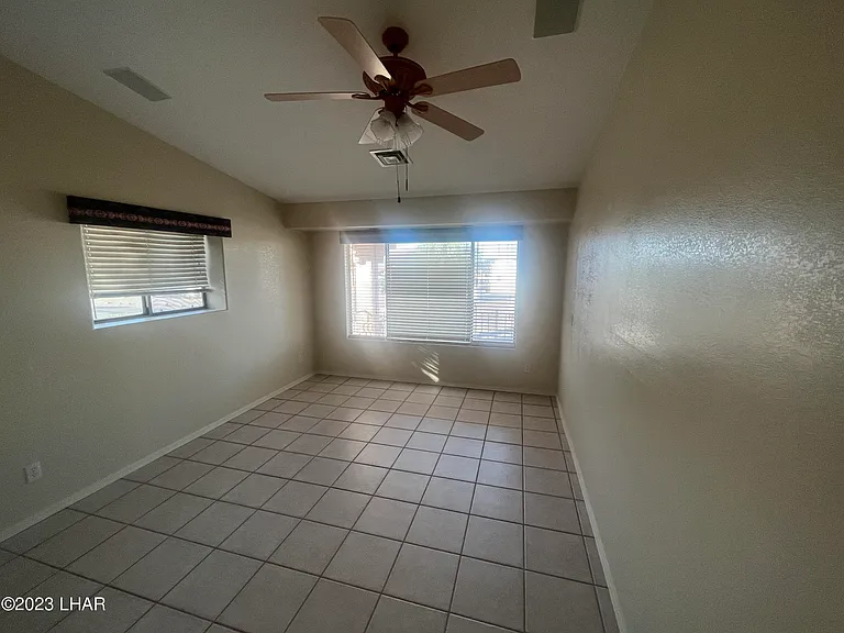 1650 Park Terrace Ave — Photo 17
