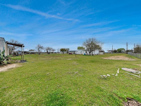 5th image of 10571 Kerr Rd