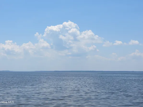 287 Old Pamlico Beach Road W, Belhaven, NC 27810