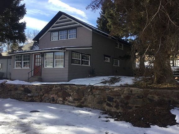 2nd image of 127 Prospect St