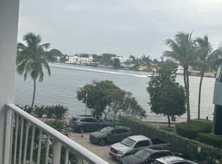 1865 79th Street Cswy APT 3, Miami Beach, FL 33141