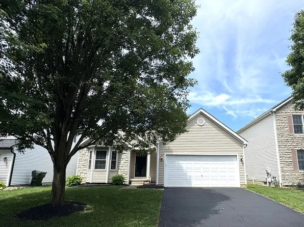 8613 Clover Glade Dr, Lewis Center, OH 43035