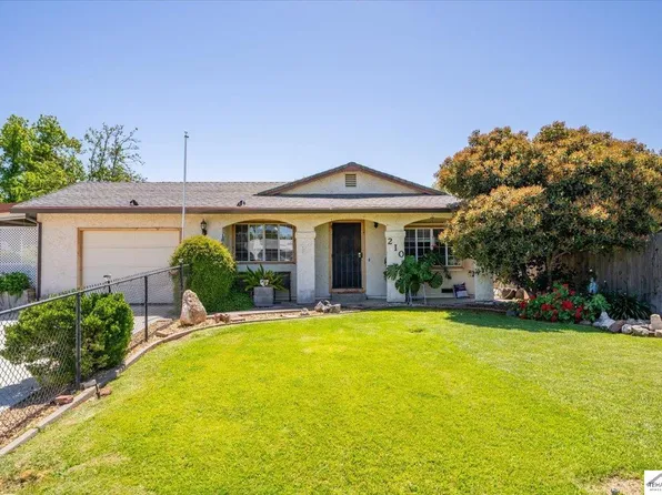 210 Taylor Ct, Corning, CA 96021