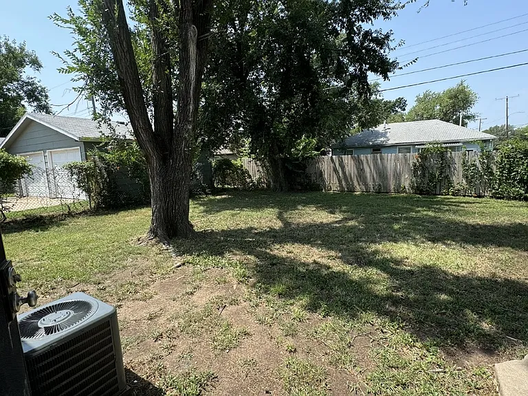 2359 N Estelle St — Photo 12