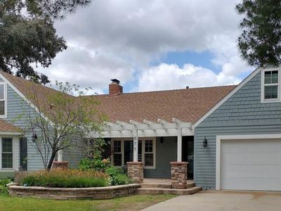 677 Hanson Ln, Ramona, CA, 92065
