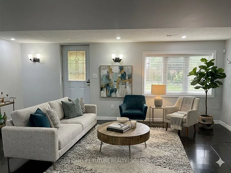 34 Sunnyridge Ave #BASEMENT — Photo 2