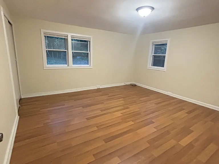 50 Oakdale Ave — Photo 12