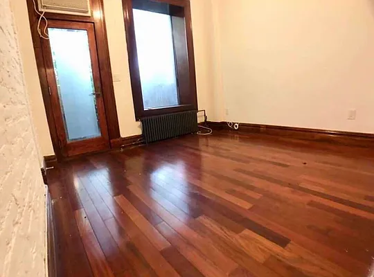 Rented by MOTION New York | media 9