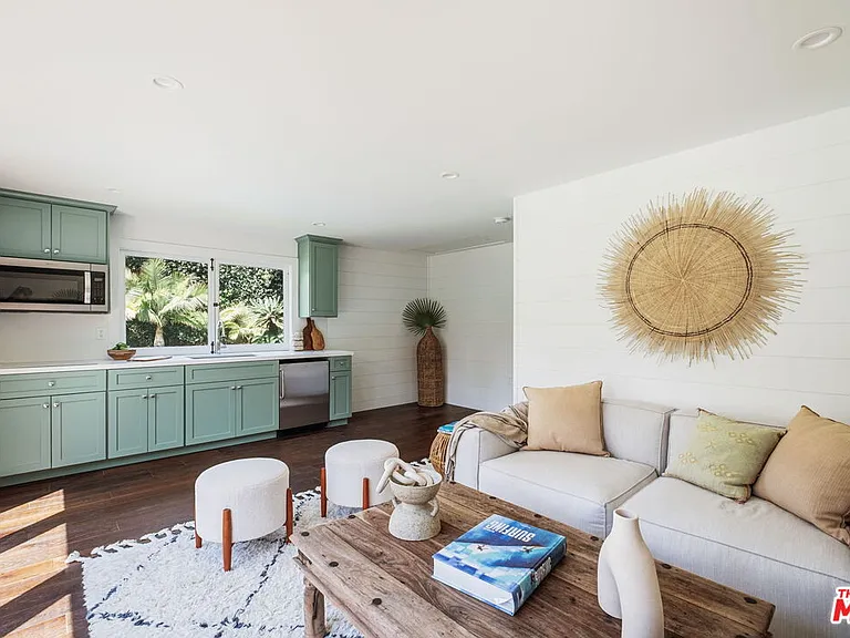 834 S Tremaine Ave — Photo 47