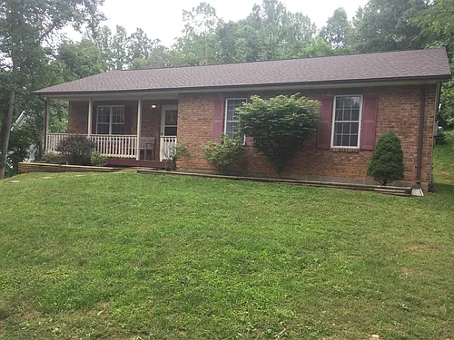 320 Pine Shores Dr Photo 1