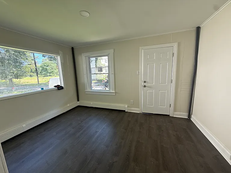129 Carlisle St #129 — Photo 2