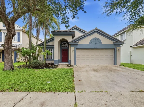 9823 N Grand Duke Circle, Tamarac, FL 33321