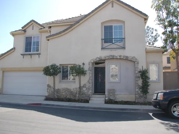 140 Bloomfield Ln, Rancho Santa Margarita, CA 92688