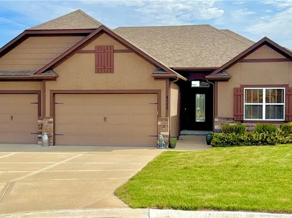 4925 S Brittany Dr, Independence, MO 64015