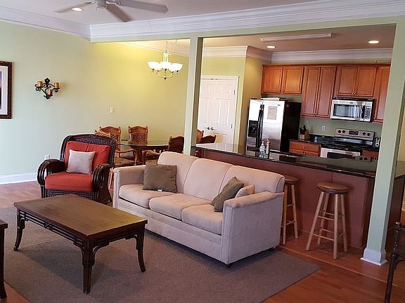 Kitchen/Living Room