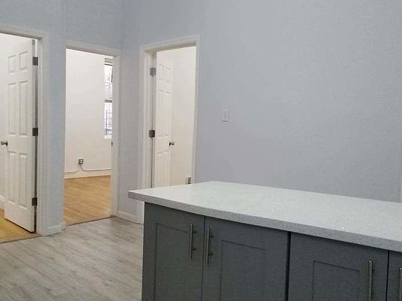 5th image of 3106 Villa Ave APT 2