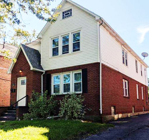 1st image of 588 Englewood Ave