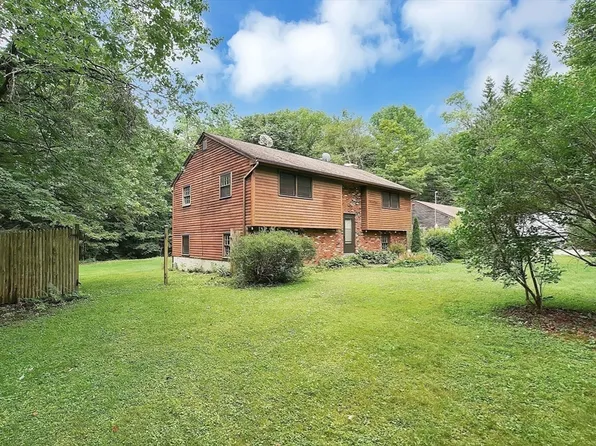 441 Dingle Rd, Worthington, MA 01098