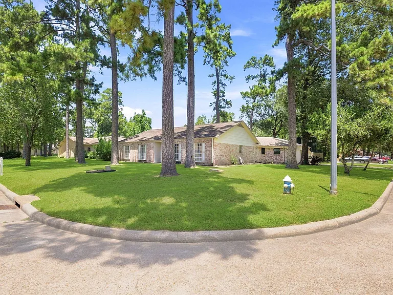 25302 Friar Lake Ln — Photo 2