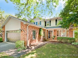 589 Harding Ave, Glen Ellyn, IL 60137