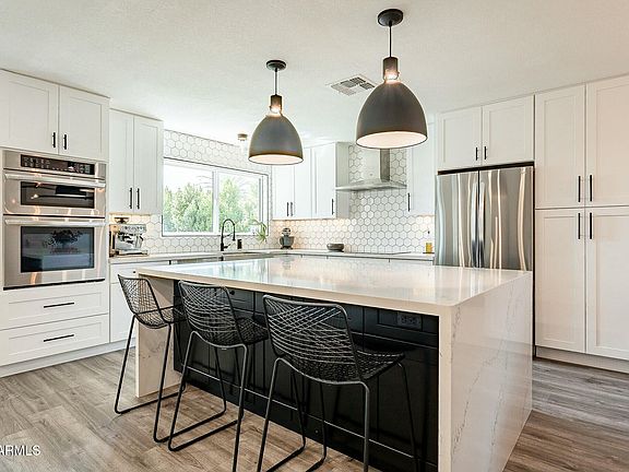 2nd image of 10903 E SAHUARO Drive