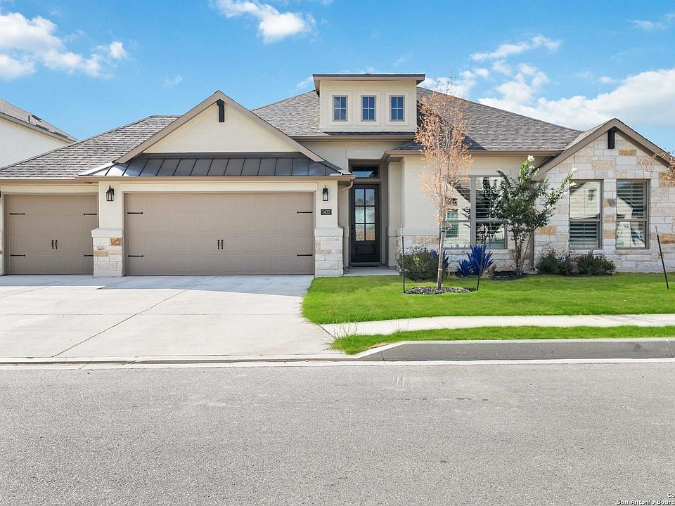 1st image of 1432 Argyll Park