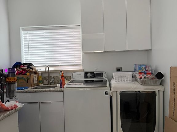 washer on left, dryer on right