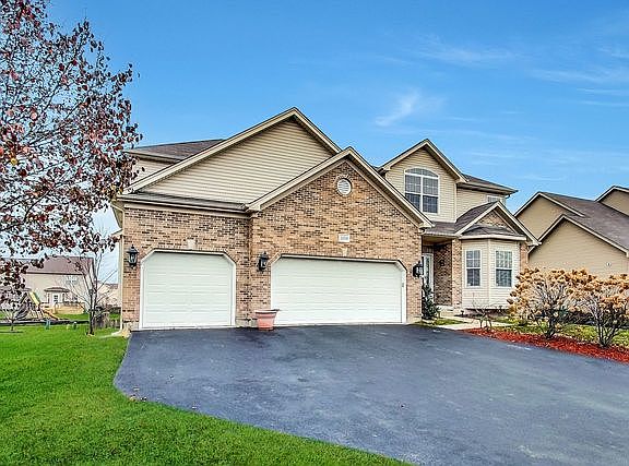 2nd image of 23728 Dayfield Ct