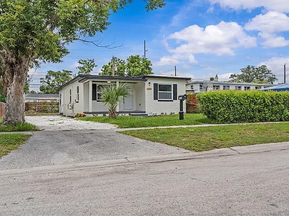 2465 16th Ave S, Saint Petersburg, FL 33712