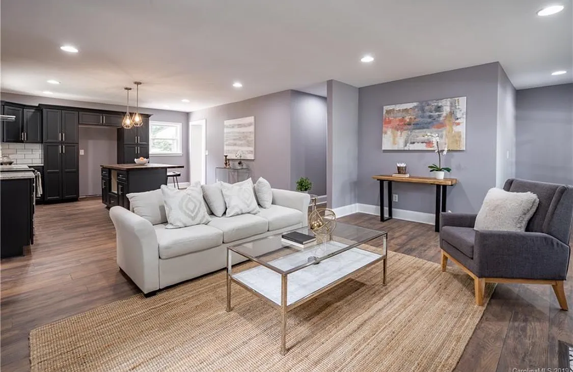 3 bed, 1432 sqft, $2,890 — Photo 4