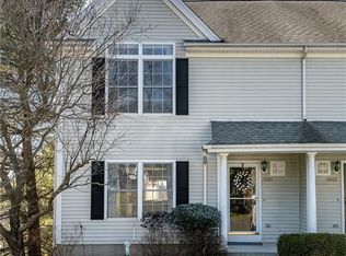 5001 Hancock Dr #5001, Danbury, CT 06811