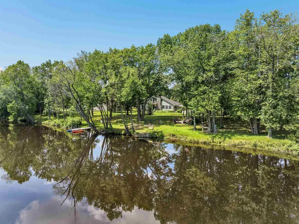S Park Dr, Porterfield, WI 54159