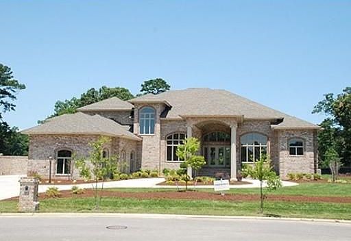 1st image of 2916 Estates Dr