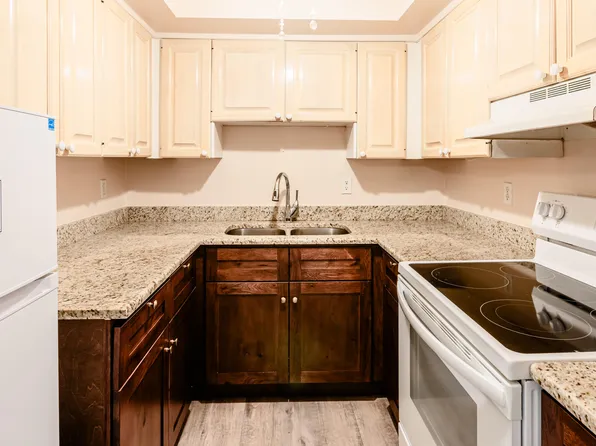 1047 Hartley Ave Unit 109, Marco Island, FL 34145