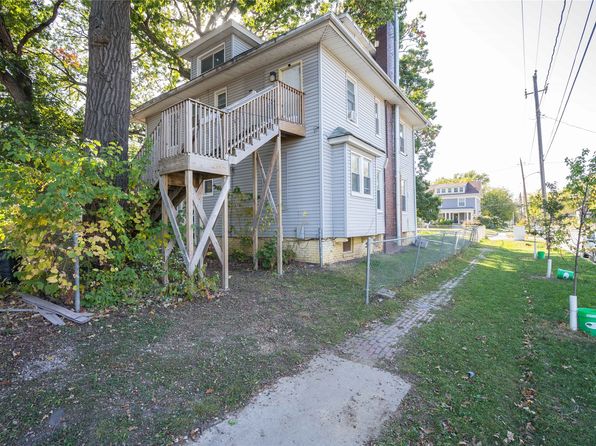 des-moines-iowa-251547626 picture