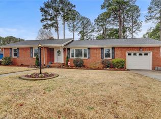 402 Leavell Rd, Portsmouth, VA 23701