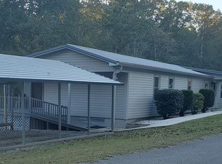572 Randall Fugate Rd, Spring City, TN 37381
