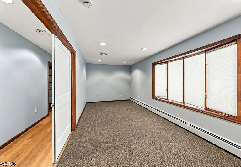 32 Commerce Dr #2 — Photo 10