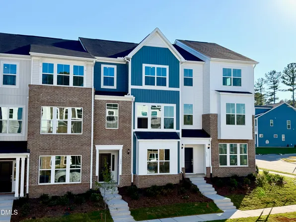 399 Chesapeake Commons St #123, Garner, NC 27529