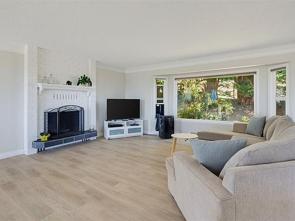 4th image of 3505 Fulton Rd