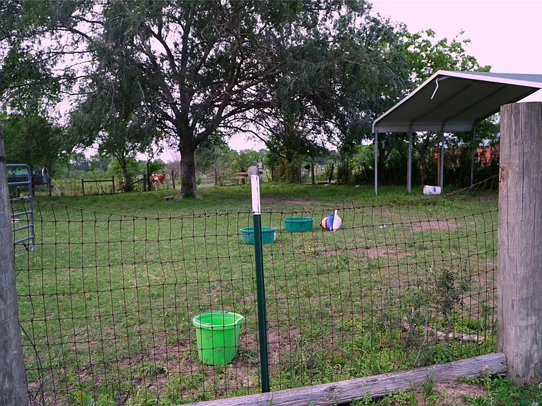 24206 Longenbaugh Rd — Photo 38