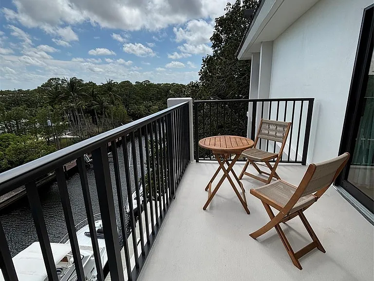 900 River Reach Dr #521 — Photo 28