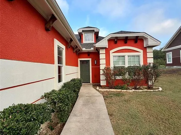 398 Mesa Dr APT D, Del Valle, TX 78617