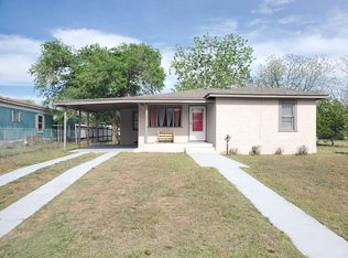 209 SW 10th St, Andrews, TX 79714